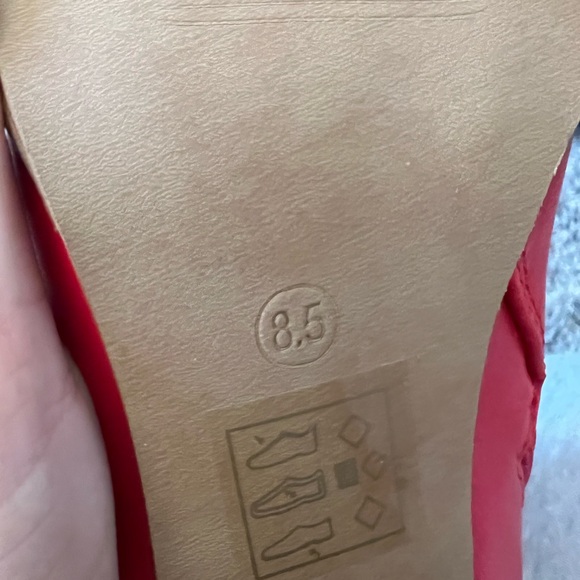 Beast Fashion Red Booties NWOT - Picture 6 of 6